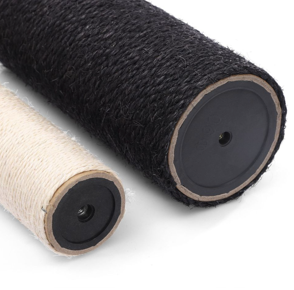 Ella Scratching post 141 cm