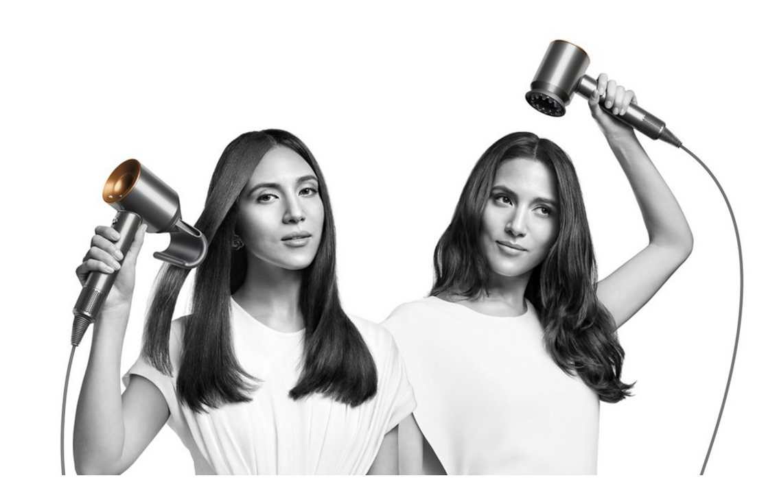 Dyson Supersonic Straight Wavy Hair in use