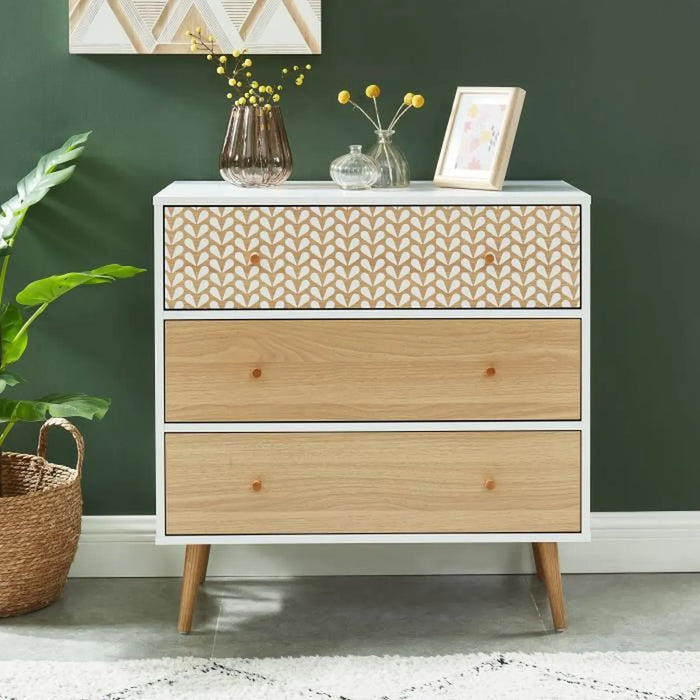 Sara Scandinavian chest of 3 drawers