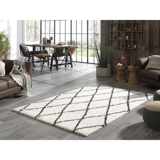 Geometric shaggy carpet cream and brown